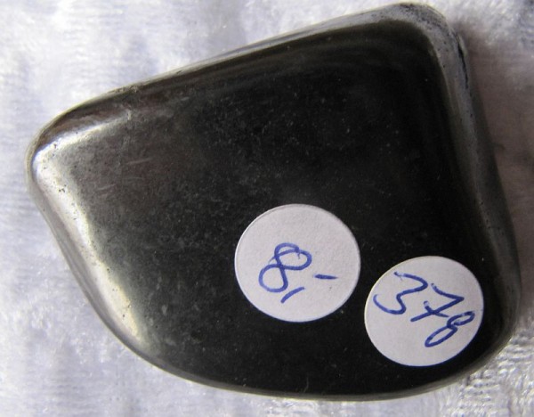 Schungit Trommelstein 37g