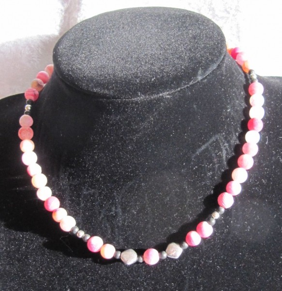 Schlangenhautachat pink mit Schungit